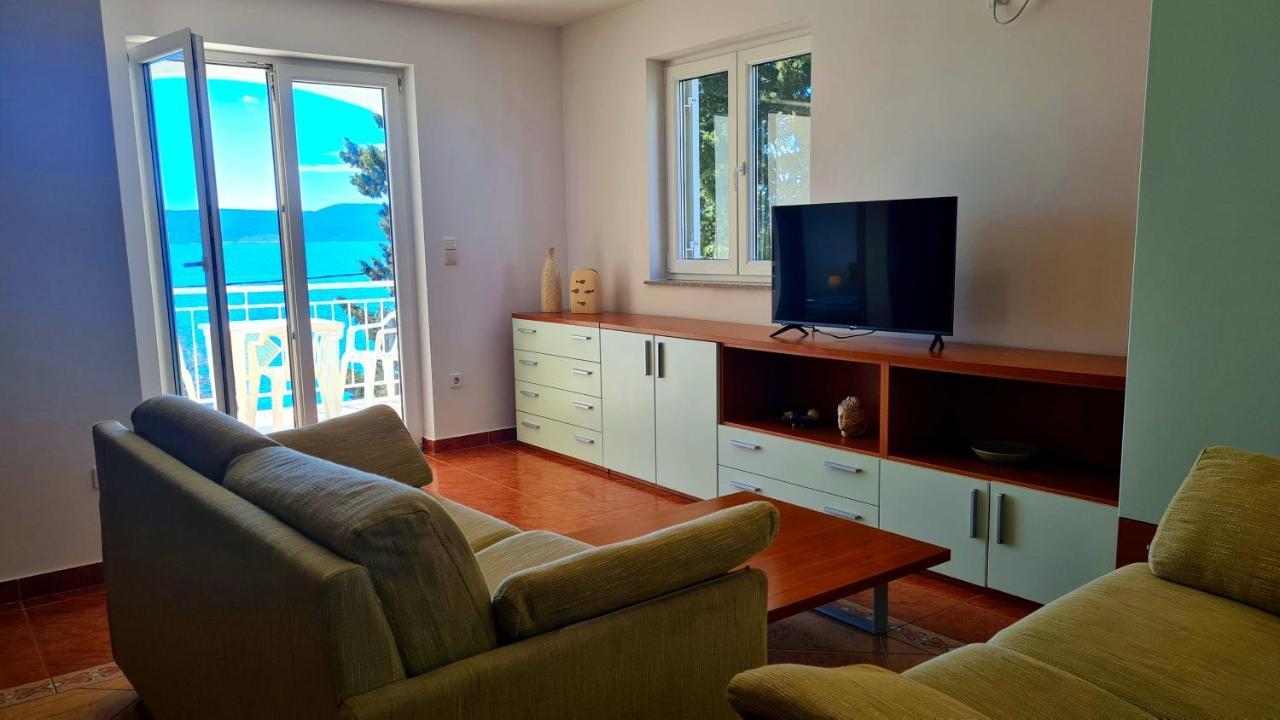 Apartment Obala Novi Vinodolski Bagian luar foto